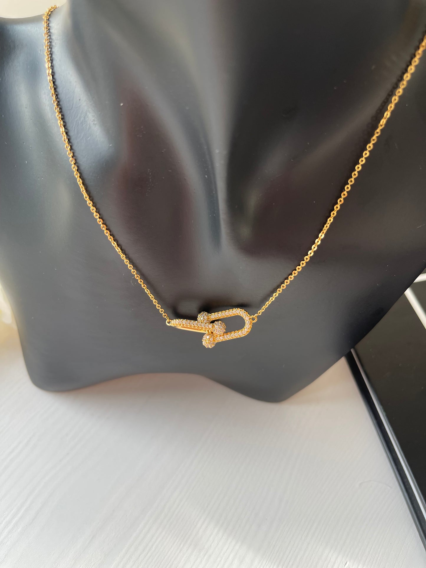 Collier et boucles d'oreilles Mirage